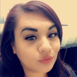 Meet your Posher, Angelina